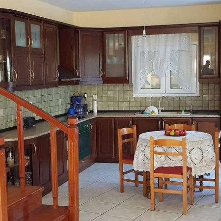 קאלאבאקה Koulas House In Diava מראה חיצוני תמונה