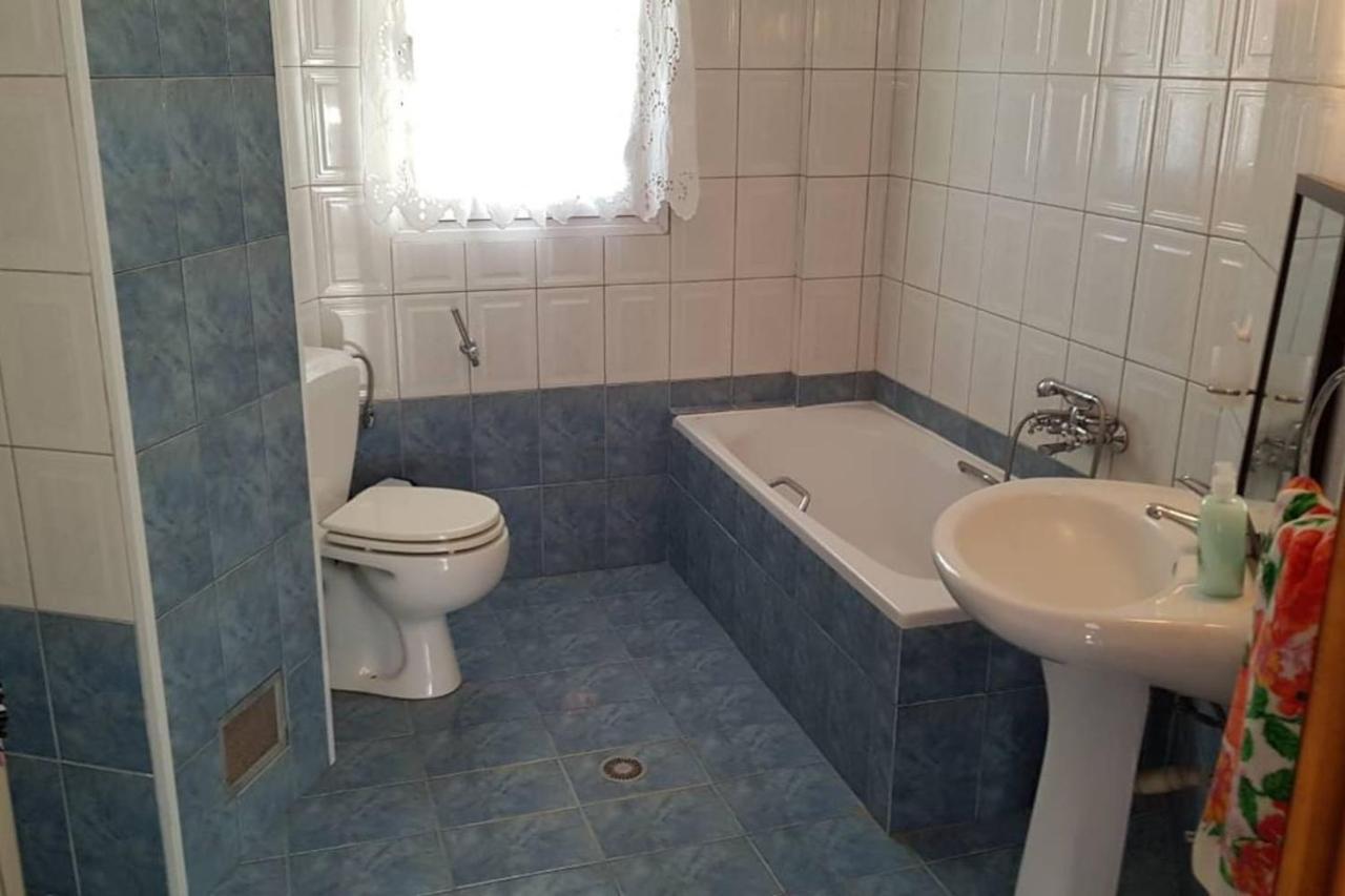 קאלאבאקה Koulas House In Diava מראה חיצוני תמונה