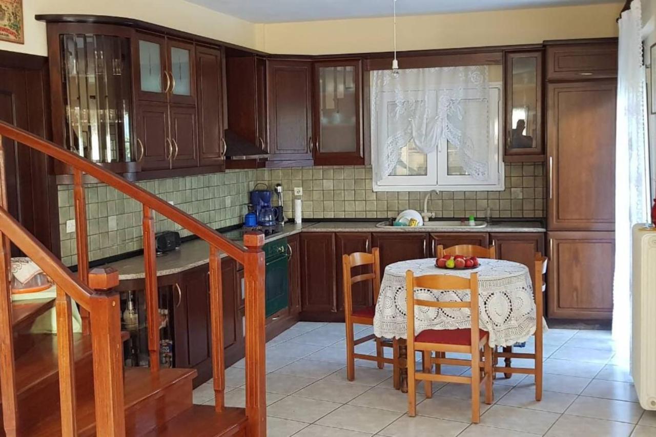 קאלאבאקה Koulas House In Diava מראה חיצוני תמונה