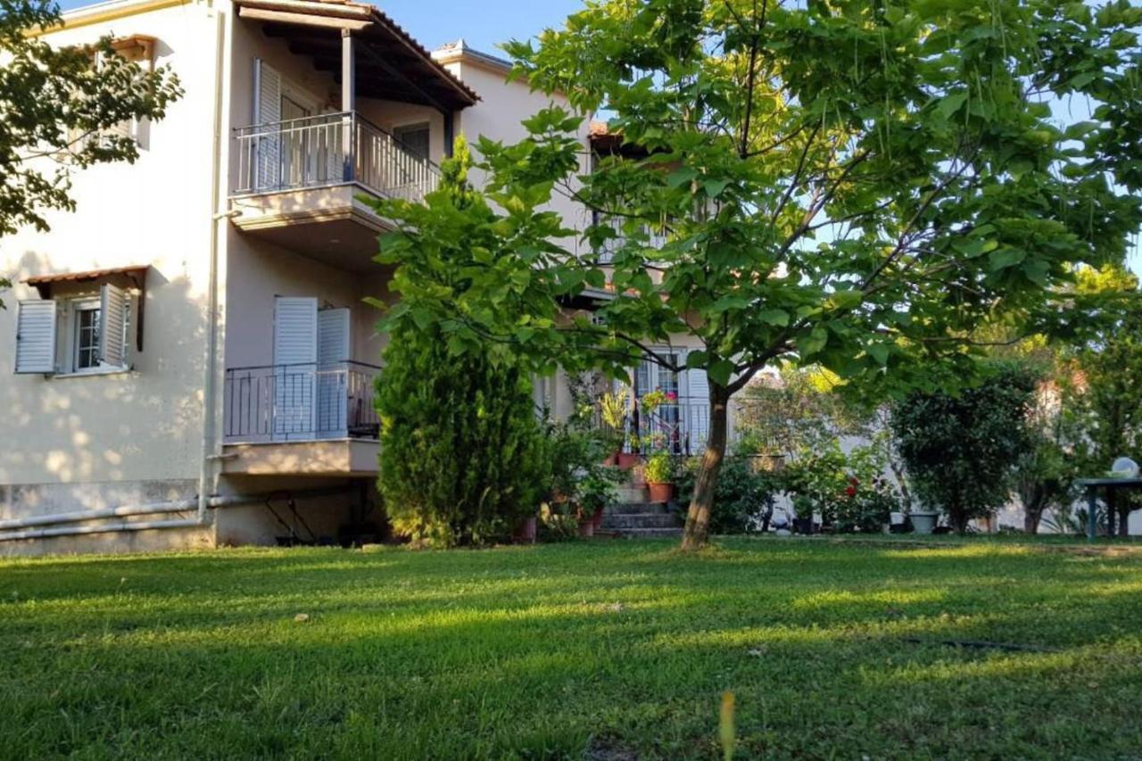 קאלאבאקה Koulas House In Diava מראה חיצוני תמונה
